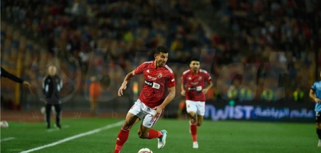 أول رد من الأهلي على أنباء العرض القطري لـ حمدي فتحي